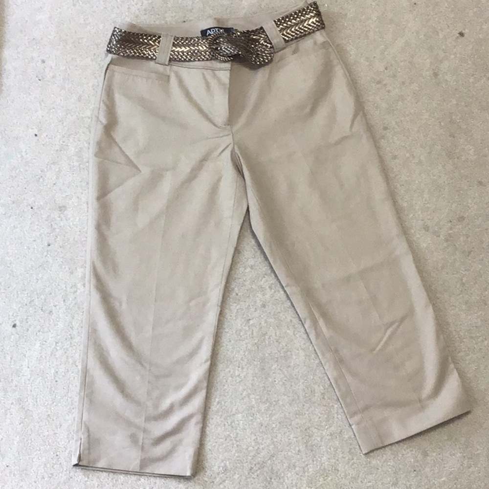 APT. 9 DRESS CAPRIS *NEVER WORN*